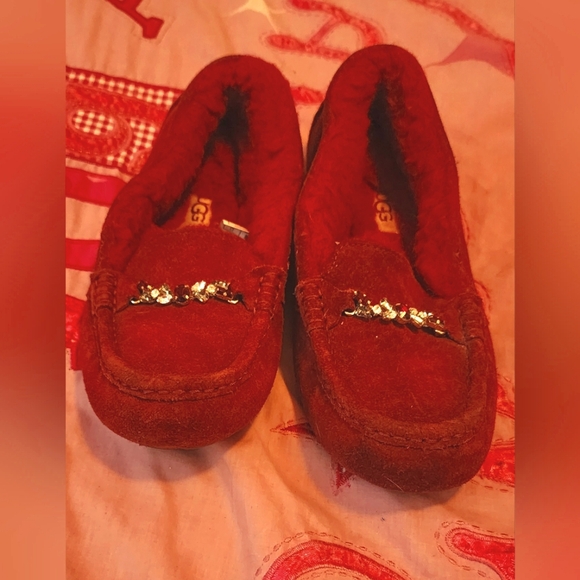 UGG Women Ansley Charm GEM Suede Slippers - Picture 2 of 5